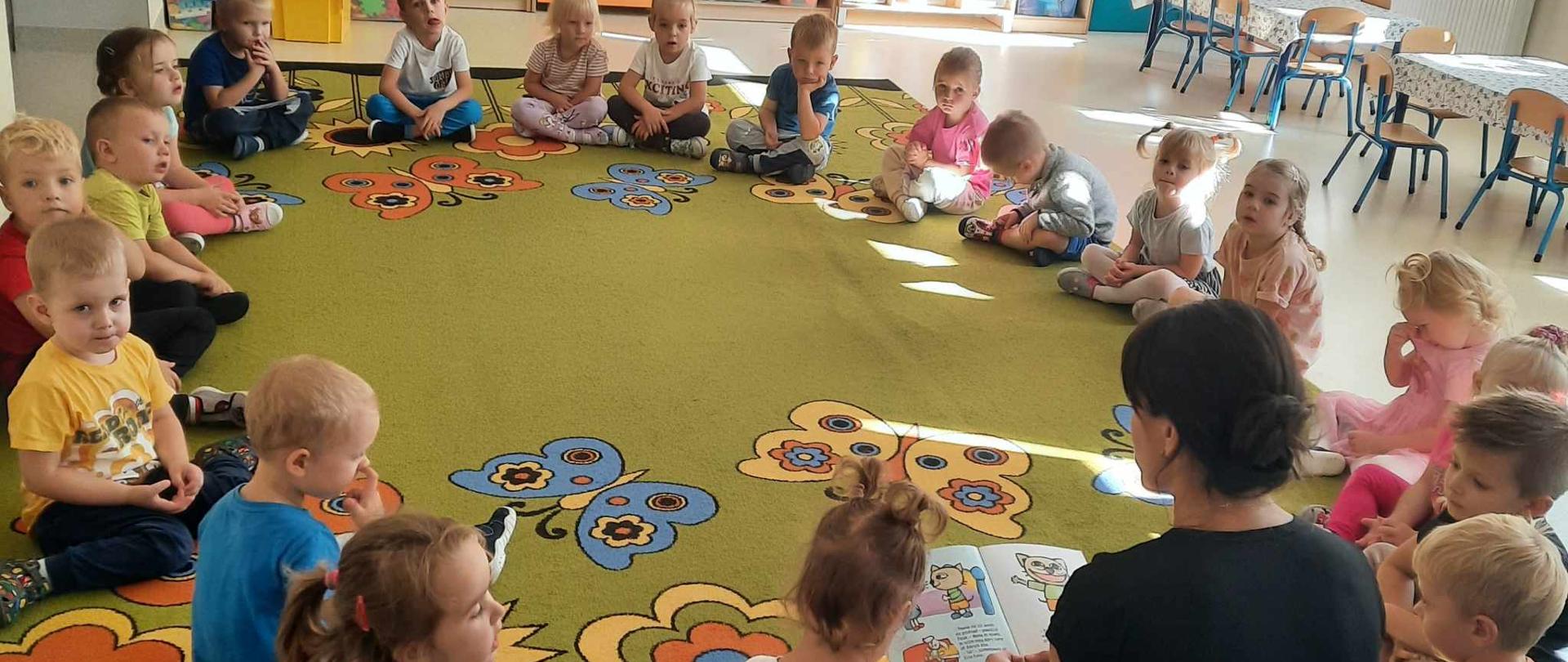 DZIEŃ GŁOŚNEGO CZYTANIA
