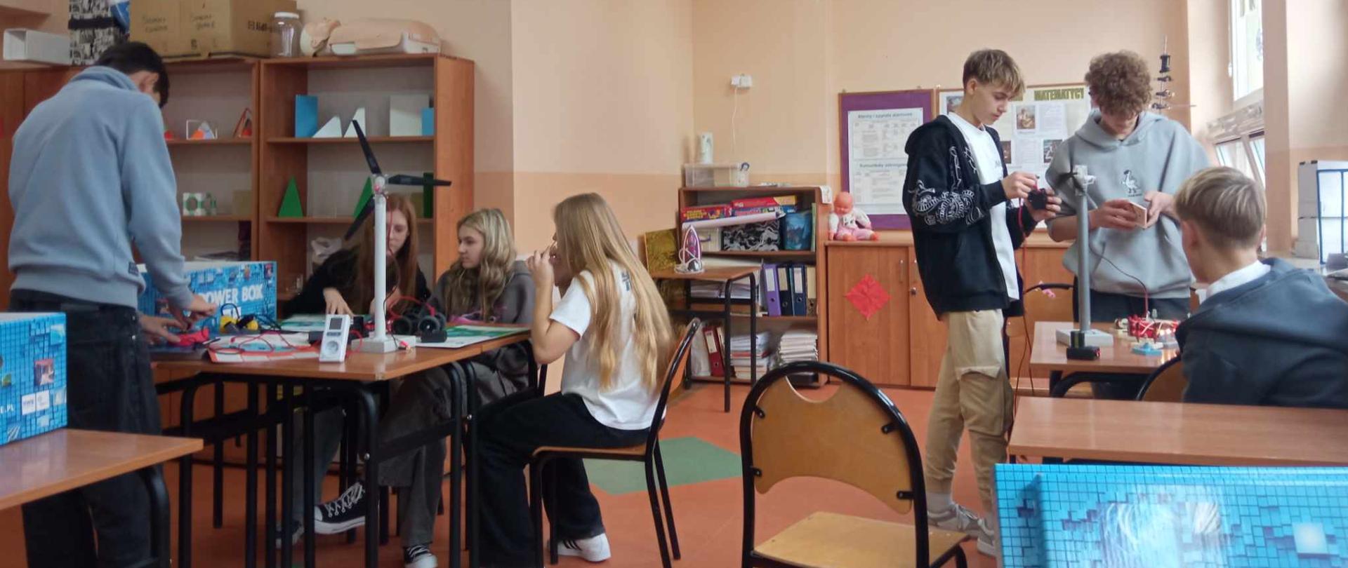 Fizyka z prądem w roli głównej