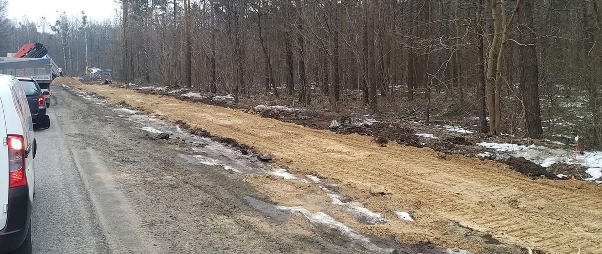 Widok na budującą się ścieżkę