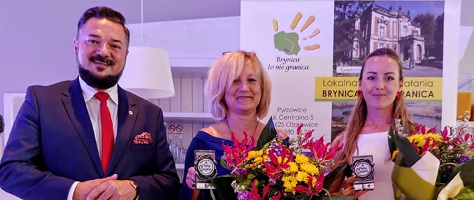 Wójt gminy Świerklaniec Marek Cyl, Anna Rabsztyn, Magdalena Ferdyn