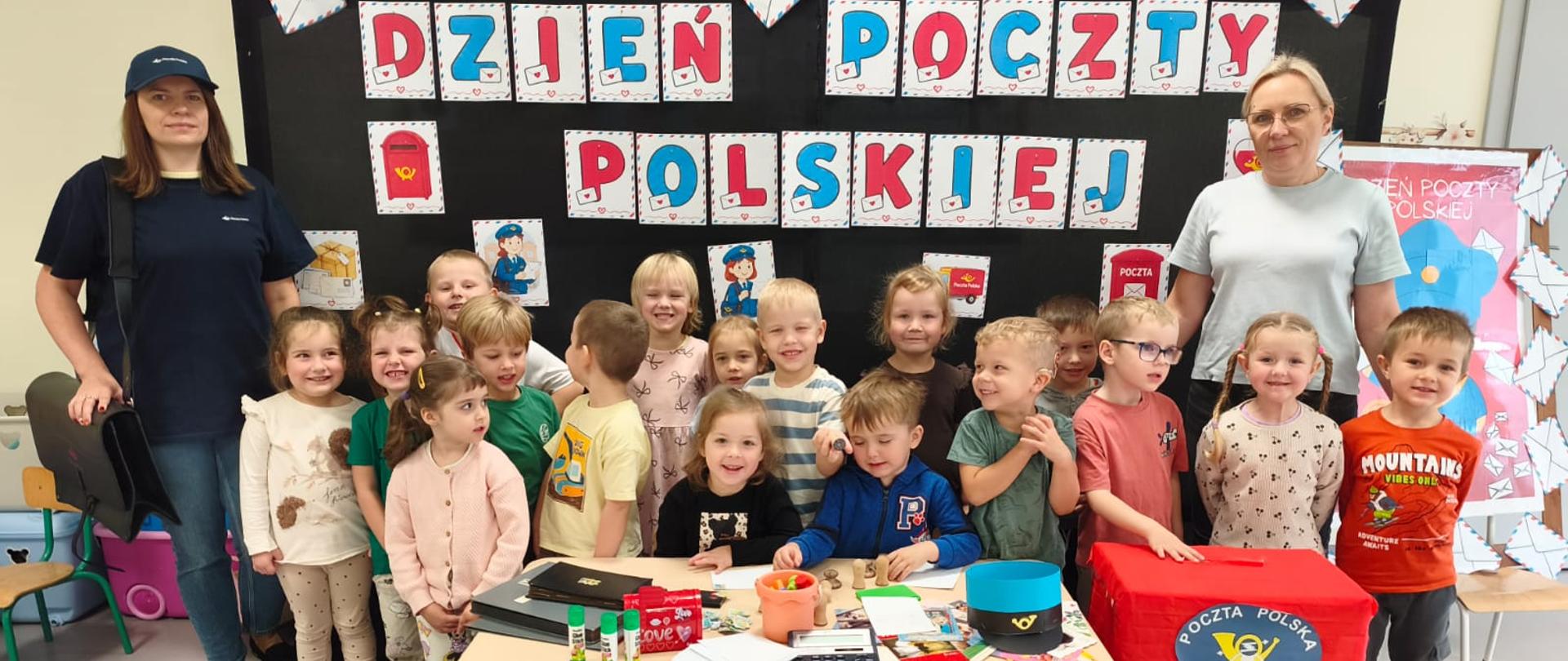 Przedszkolaki obchodziły Dzień Poczty Polskiej i Znaczka Pocztowego