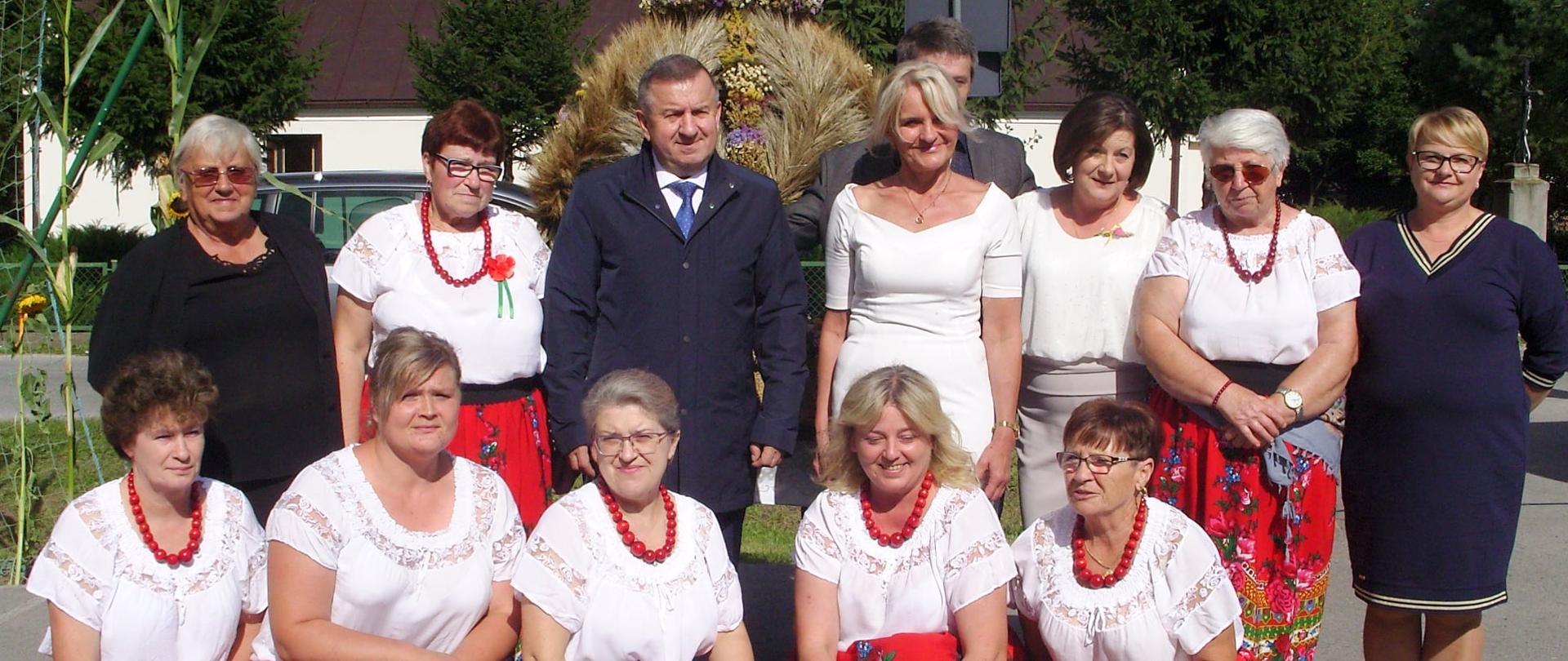 Dożynki wiejskie w Gromadzicach
