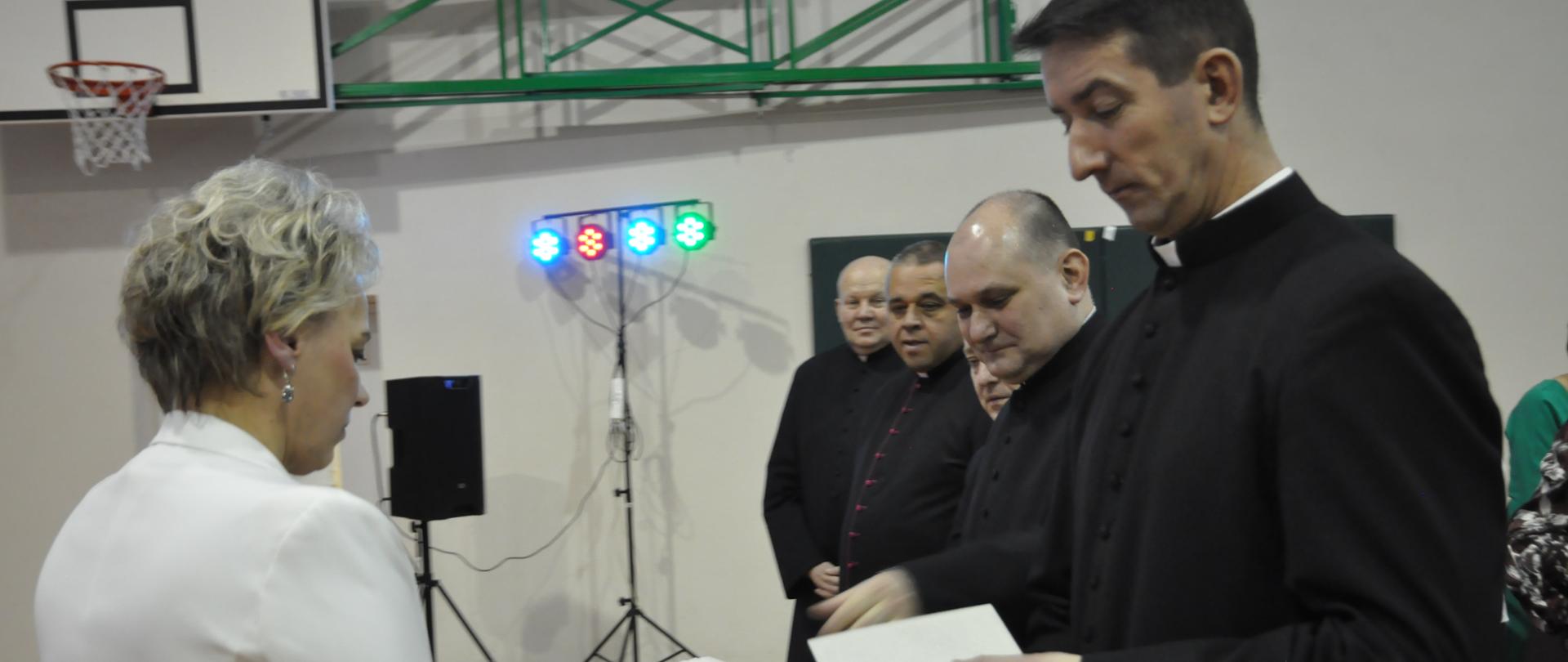 Pani Wójt dzieli opłatkiem