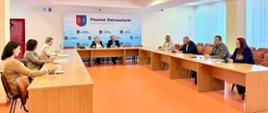 O POWIATOWYM RYNKU PRACY I JEGO POTRZEBACH