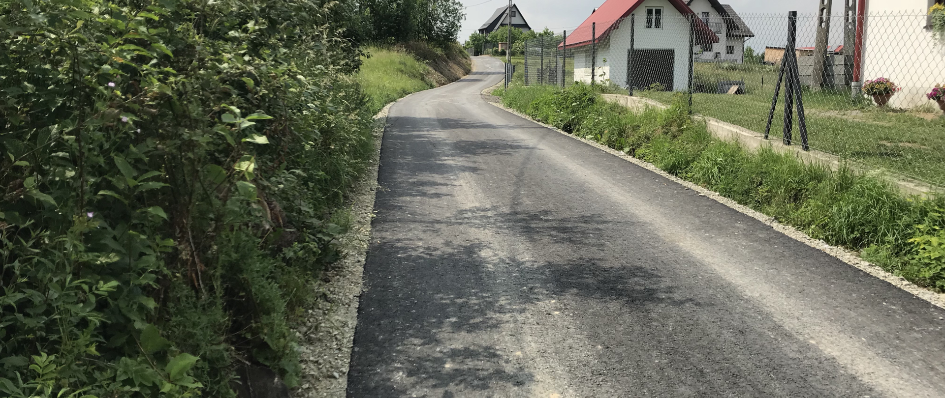 Przebudowa drogi gminnej Kordyłowka w miejscowości Raba Wyżna.