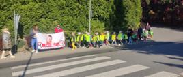 Dzieci przy pasach