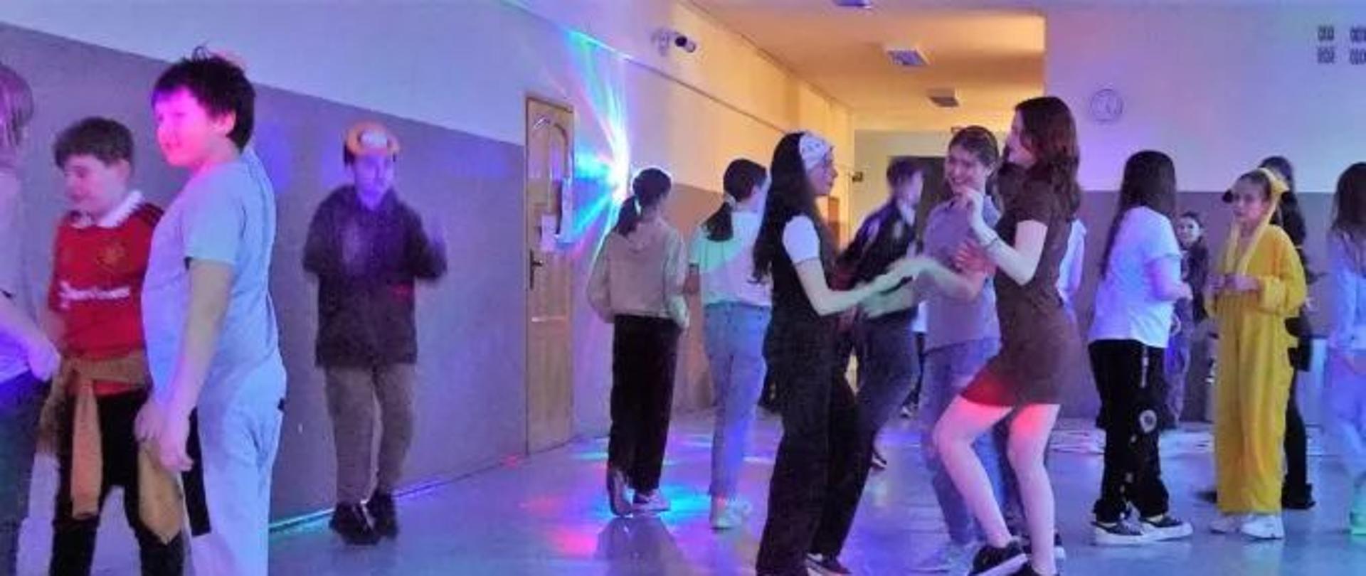 BAL KARNAWAŁOWY I NIESAMOWITE EMOCJE