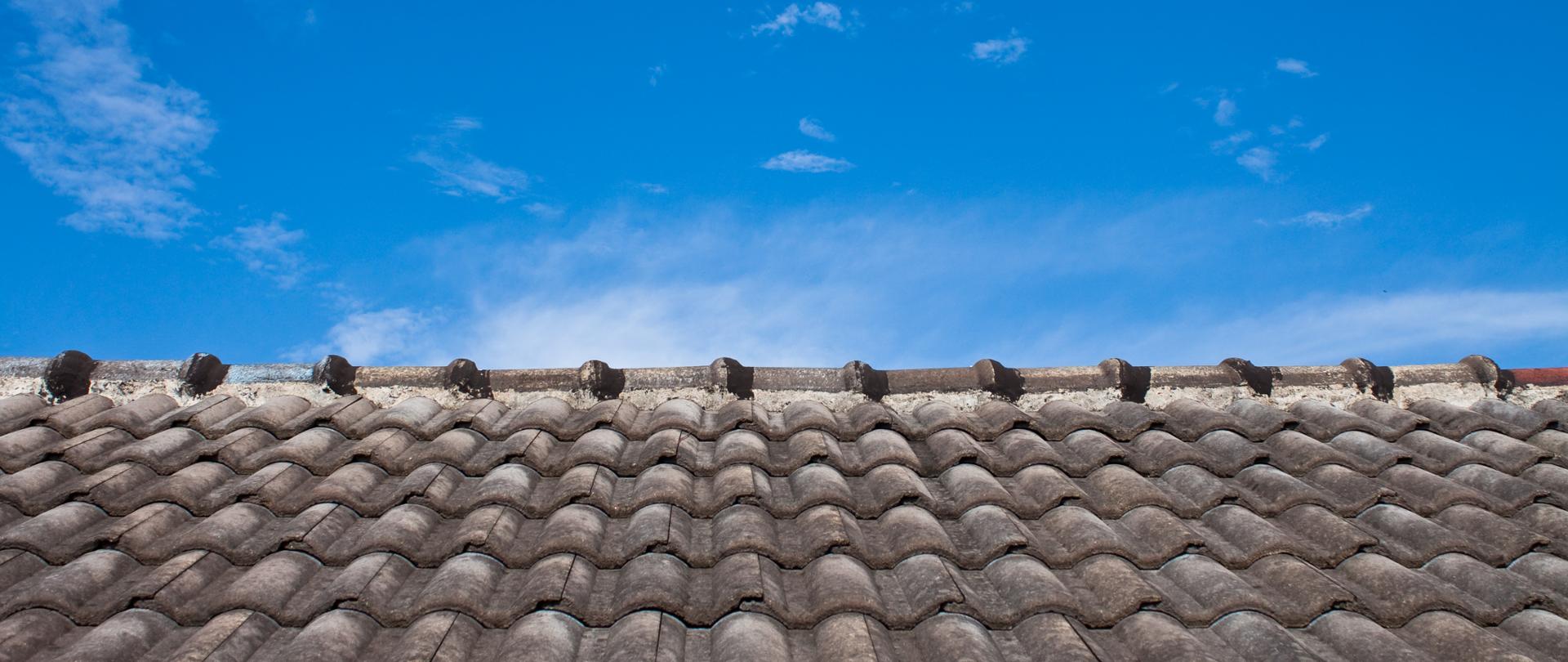 take from toproof,the roof is very old,not same the sky is very beautiful