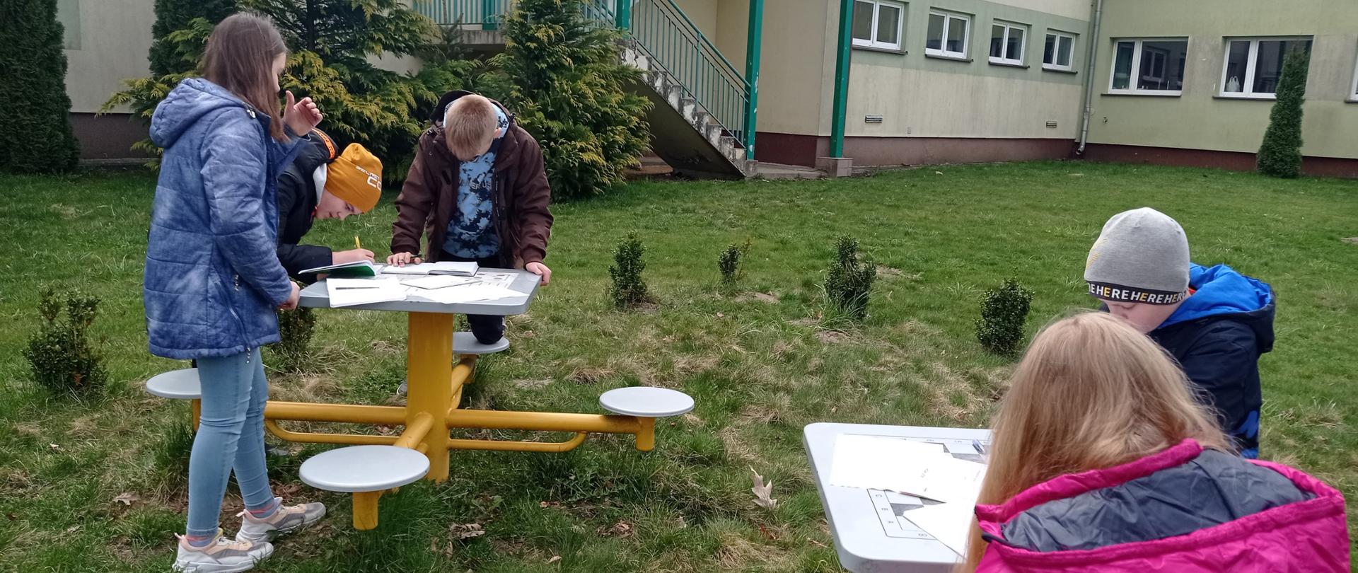 Matematyka na świeżym powietrzu