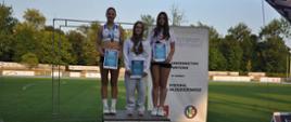 Zawodniczki na podium