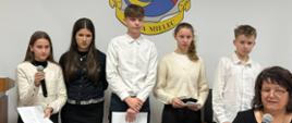 Komisja skrutacyjna podczas I Sesji Młodzieżowej Rady Gminy
