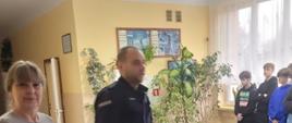 Bezpieczne ferie 2025-spotkanie z policjantem.