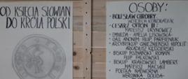 Plakaty promujące spektakl