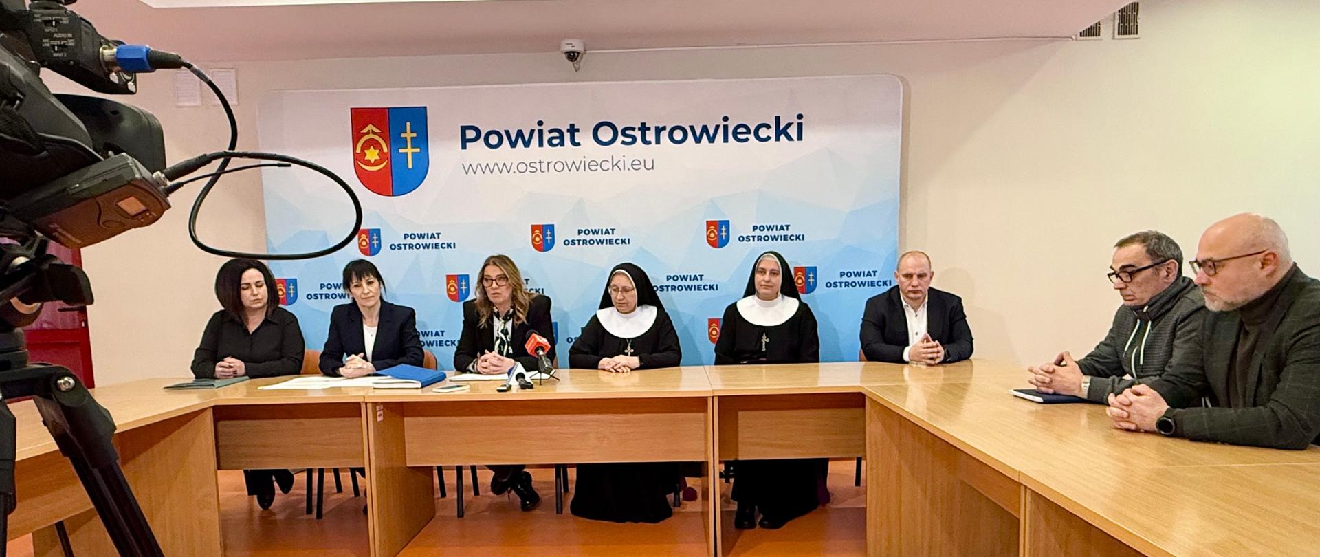 𝐍𝐚𝐣𝐰𝐚𝐳̇𝐧𝐢𝐞𝐣𝐬𝐳𝐞 𝐣𝐞𝐬𝐭 𝐝𝐨𝐛𝐫𝐨 𝐝𝐳𝐢𝐞𝐜𝐤𝐚 – 𝐫𝐞𝐚𝐥𝐧𝐞 𝐰𝐬𝐩𝐚𝐫𝐜𝐢𝐞 𝐰 𝐩𝐥𝐚𝐜𝐨́𝐰𝐤𝐚𝐜𝐡 𝐨𝐩𝐢𝐞𝐤𝐮𝐧́𝐜𝐳𝐲𝐜𝐡!