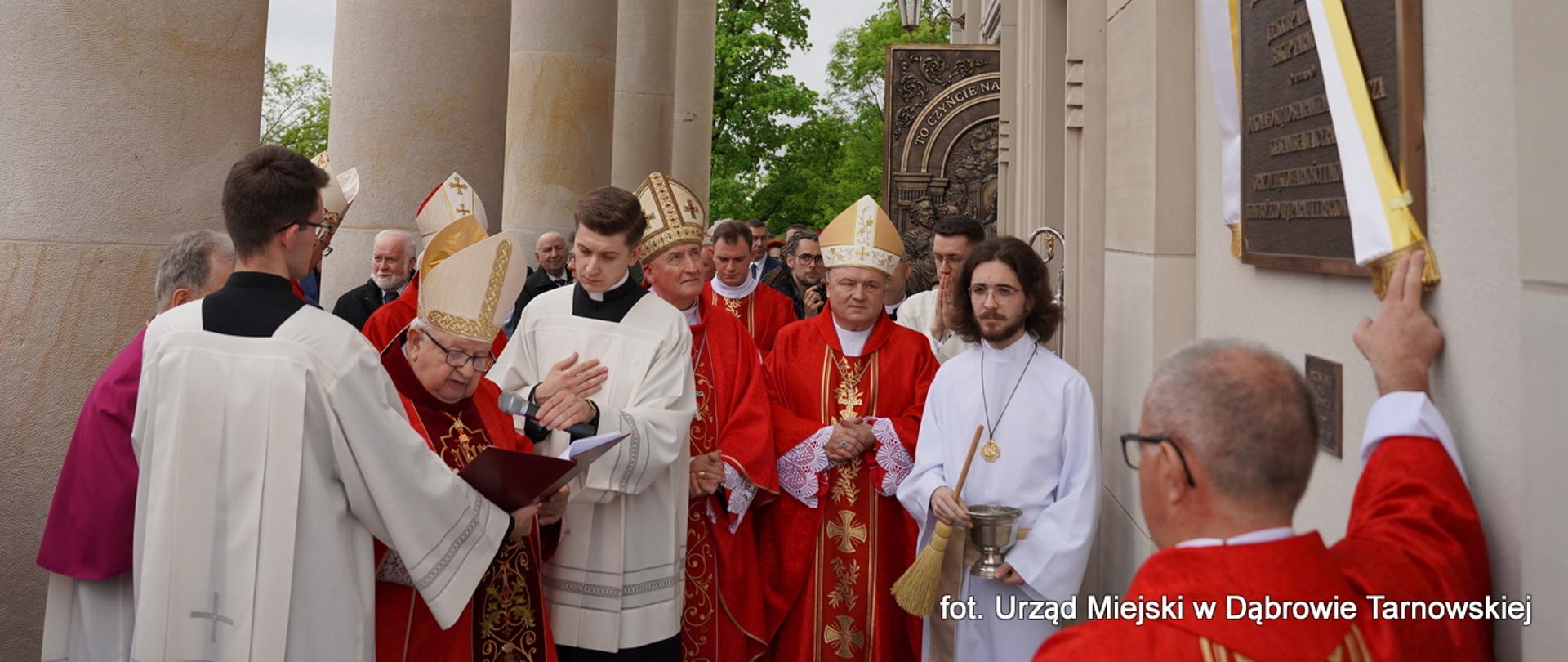 odsłonięcie tablicy