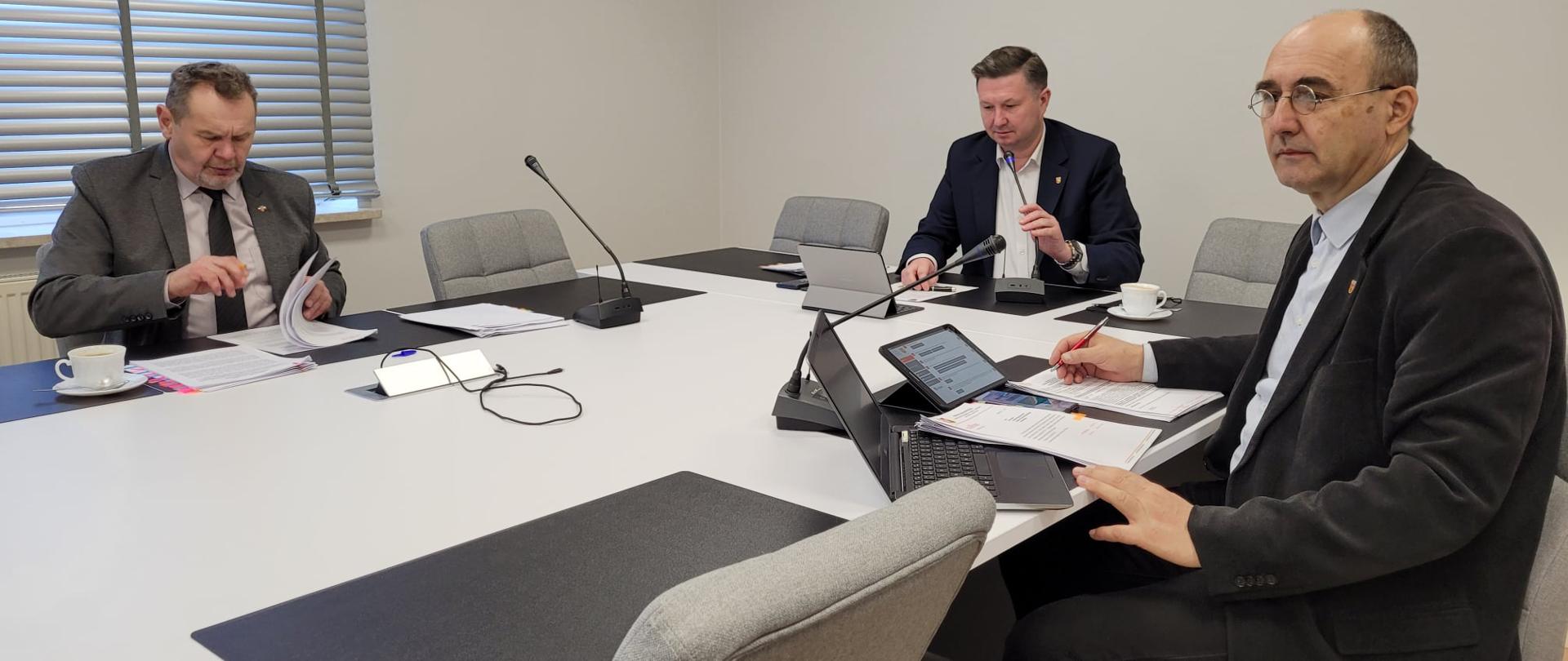 Posiedzenie Zarządu Powiatu Białostockiego

