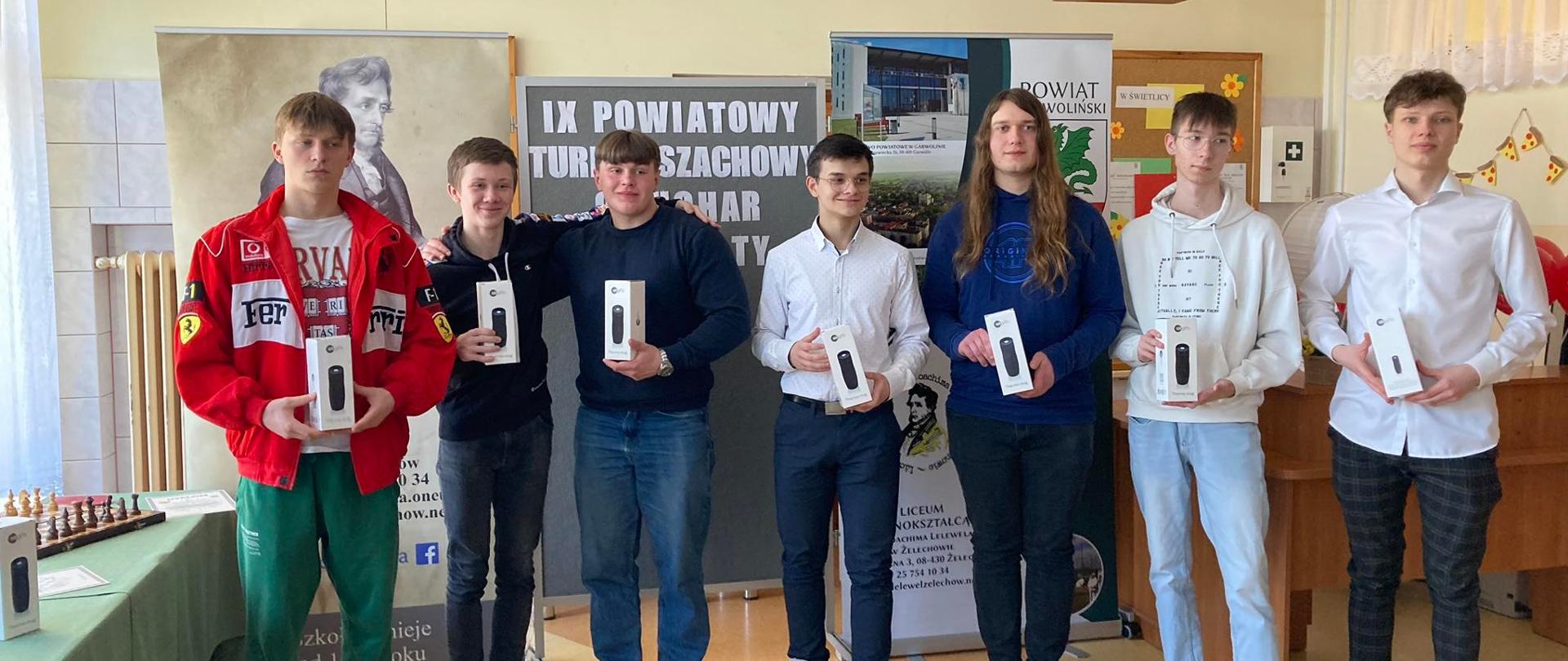 Turniej szachowy dla szkół ponadpodstawowych o Puchar Starosty Powiatu Garwolińskiego