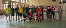 Pamiątkowe zdjęcie uczestników meczu