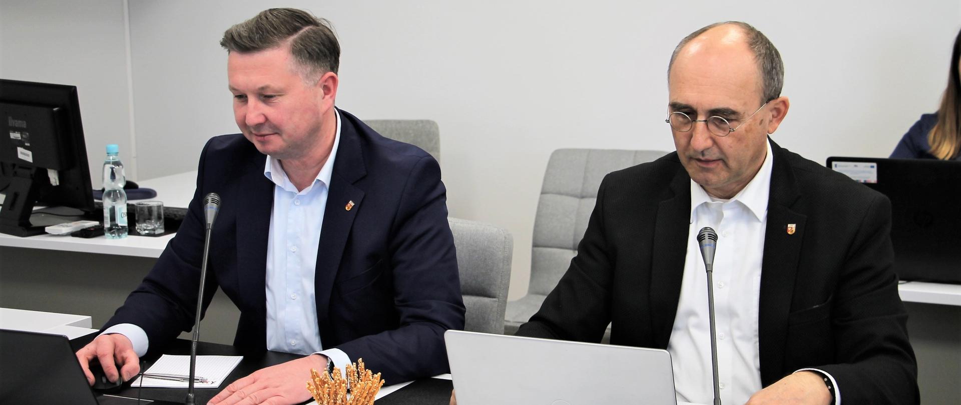Sesja Rady Powiatu Białostockiego
