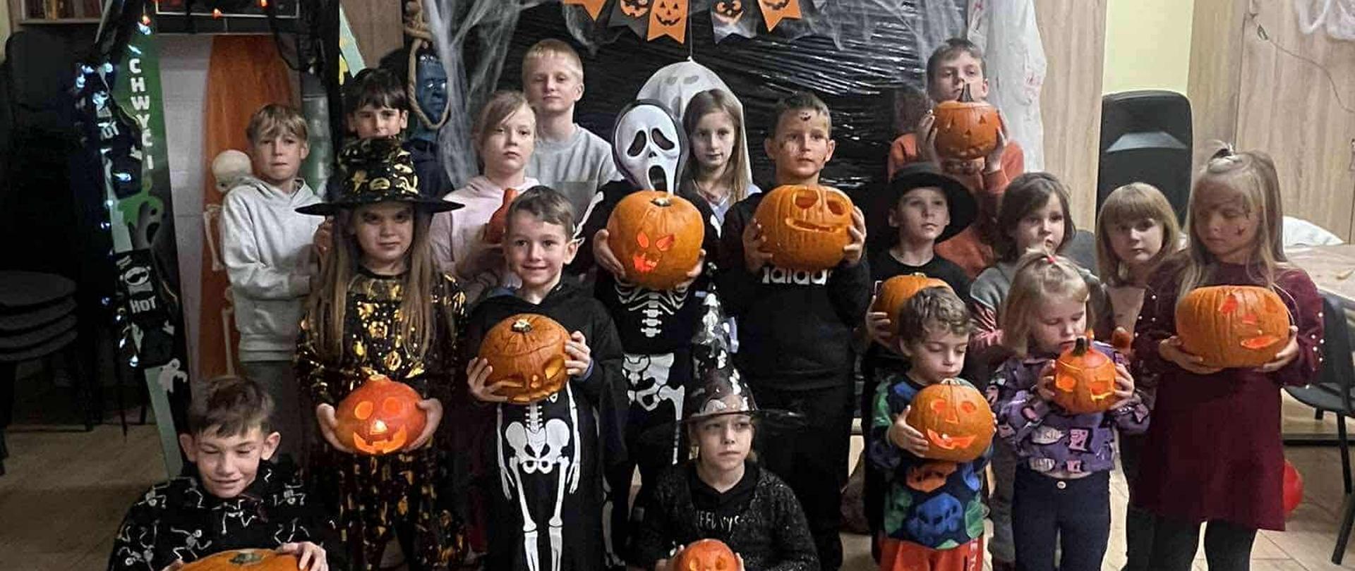 Halloween_w_Świetlicy_Wiejskiej_w_Przyborowiu_1