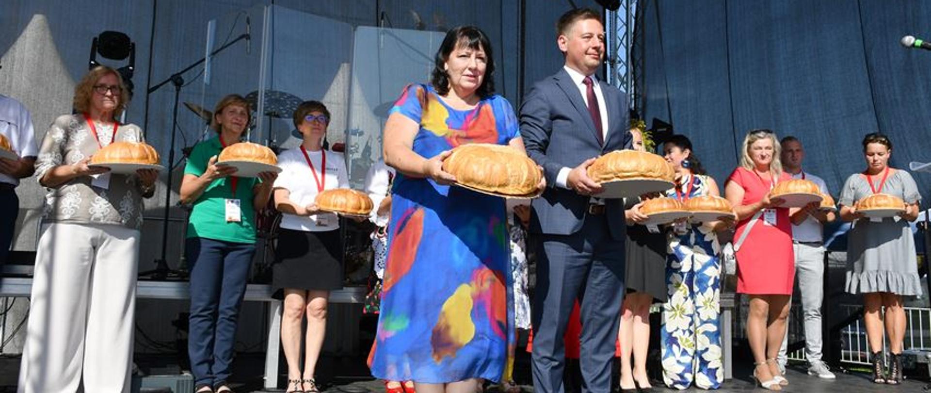 Dożynki powiatowo-gminne w Bierutowie