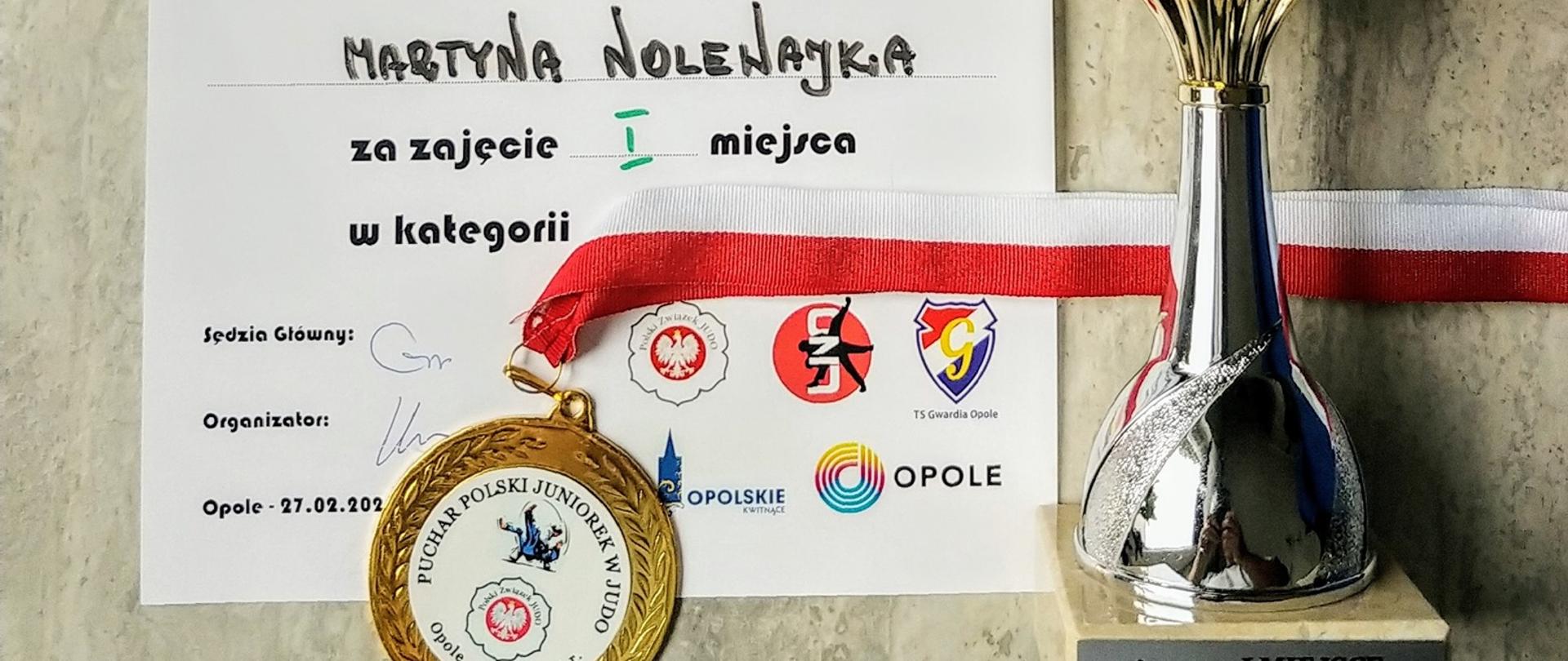 Puchar, medal i dyplom Martyny Nolewajki