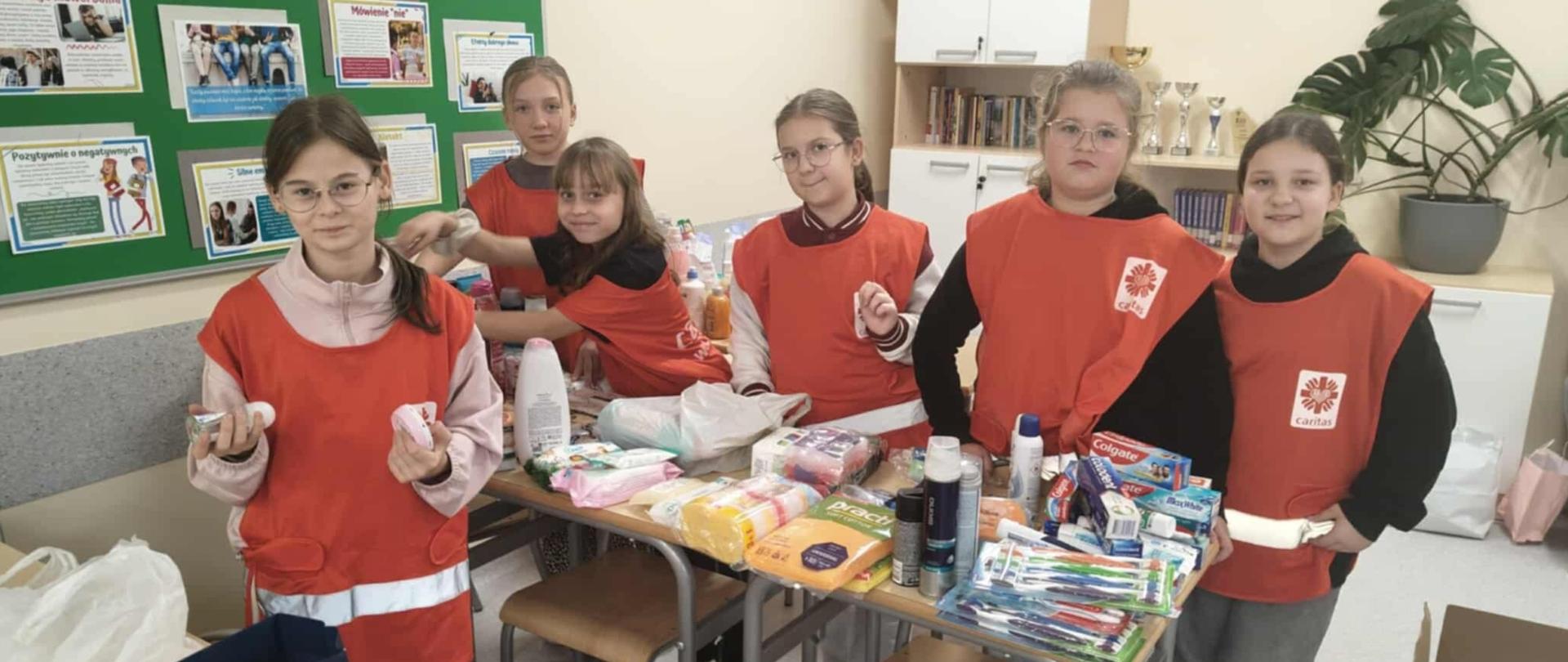 Podsumowanie akcji Szkolnego Koła Caritas nr 12