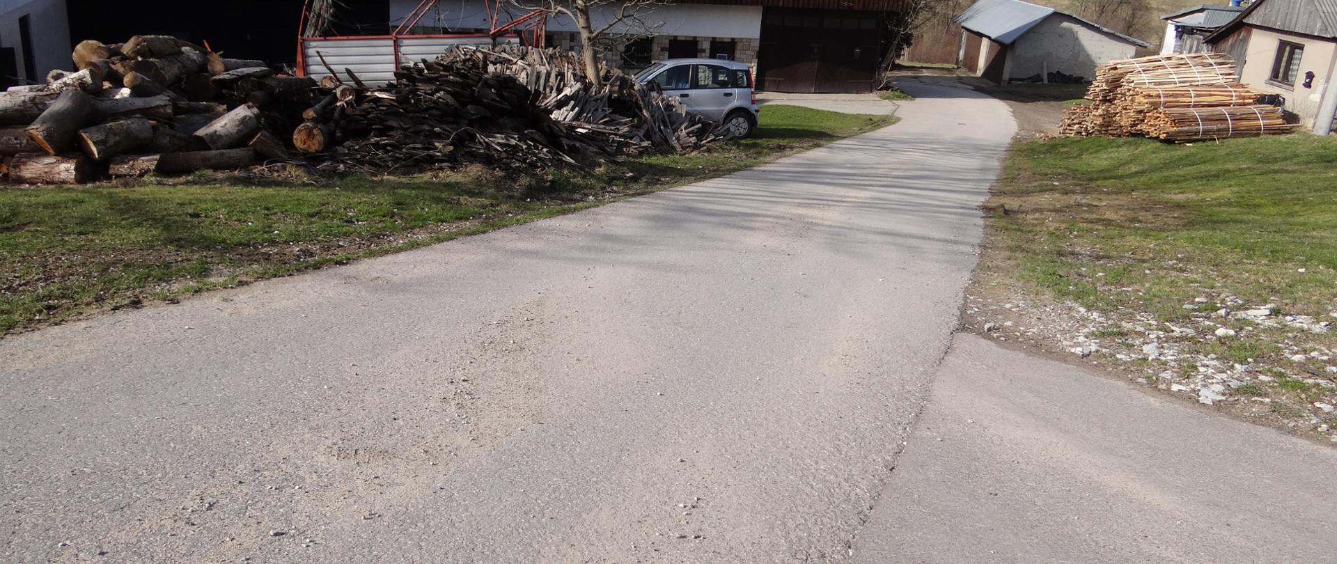 Modernizacja drogi gminnej Firkowa II w miejscowości Podsarnie.