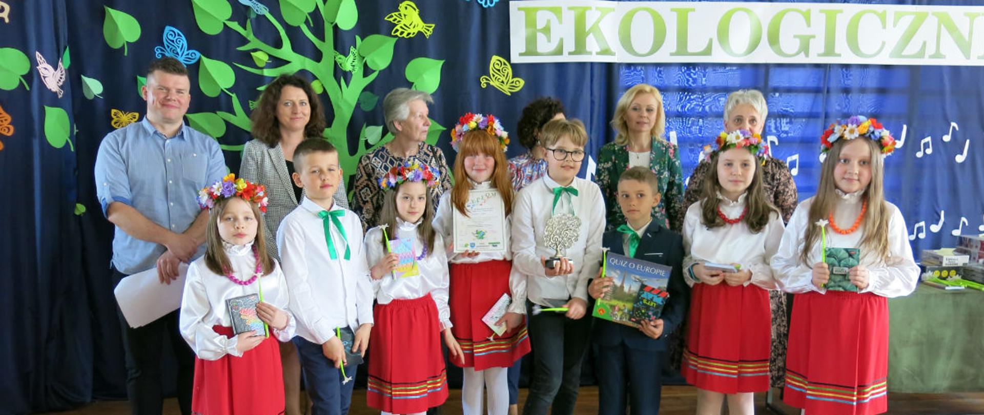 Laureaci IV Powiatowego Festiwalu Piosenki Ekologicznej „Dla Ciebie Ziemio Śpiewamy”