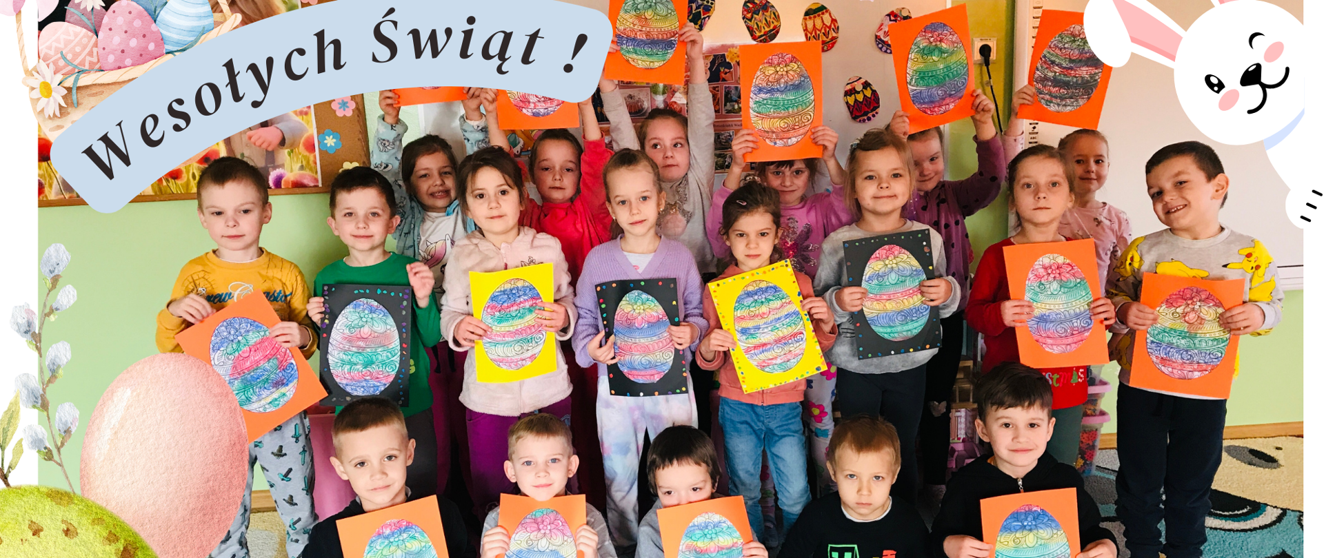 Życzenia świąteczne przedstawiające dzieci z wykonanymi przez nie pisankami