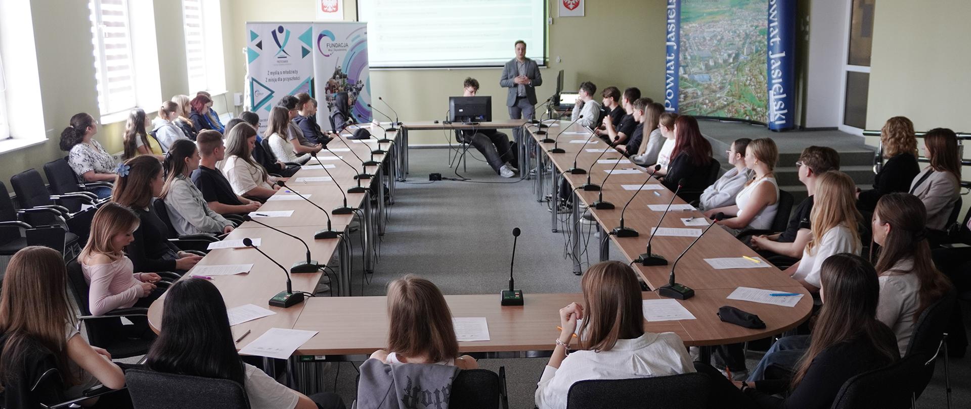 Przystanek – Czas na Podkarpacką Młodzież! Edycja 2024–2026