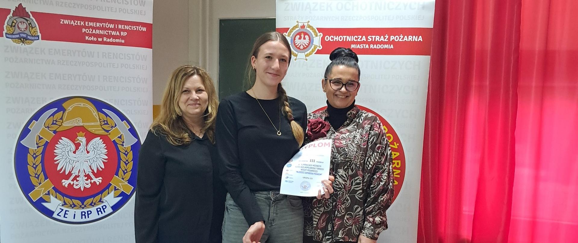 Młodzież zapobiega pożarom