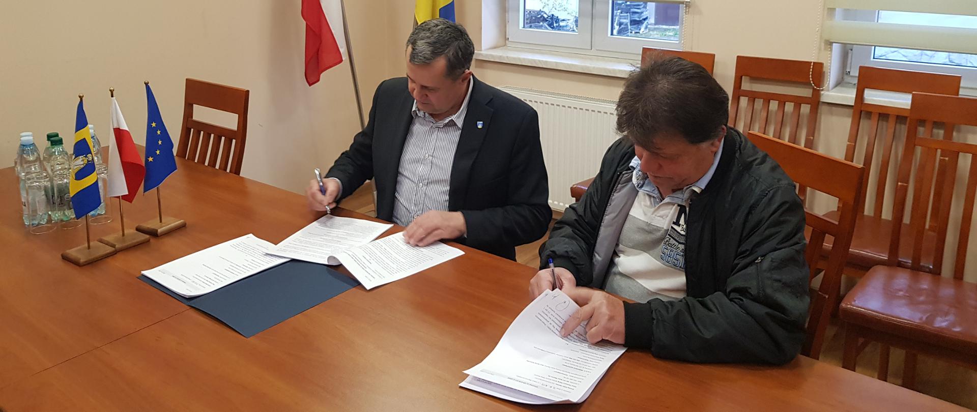 Podpisanie umowy na realizację zadania pn.: „ Zimowe trzymanie dróg Raba Wyżna w sezonie zimowy 2024/2025 ” - Skawa 1.