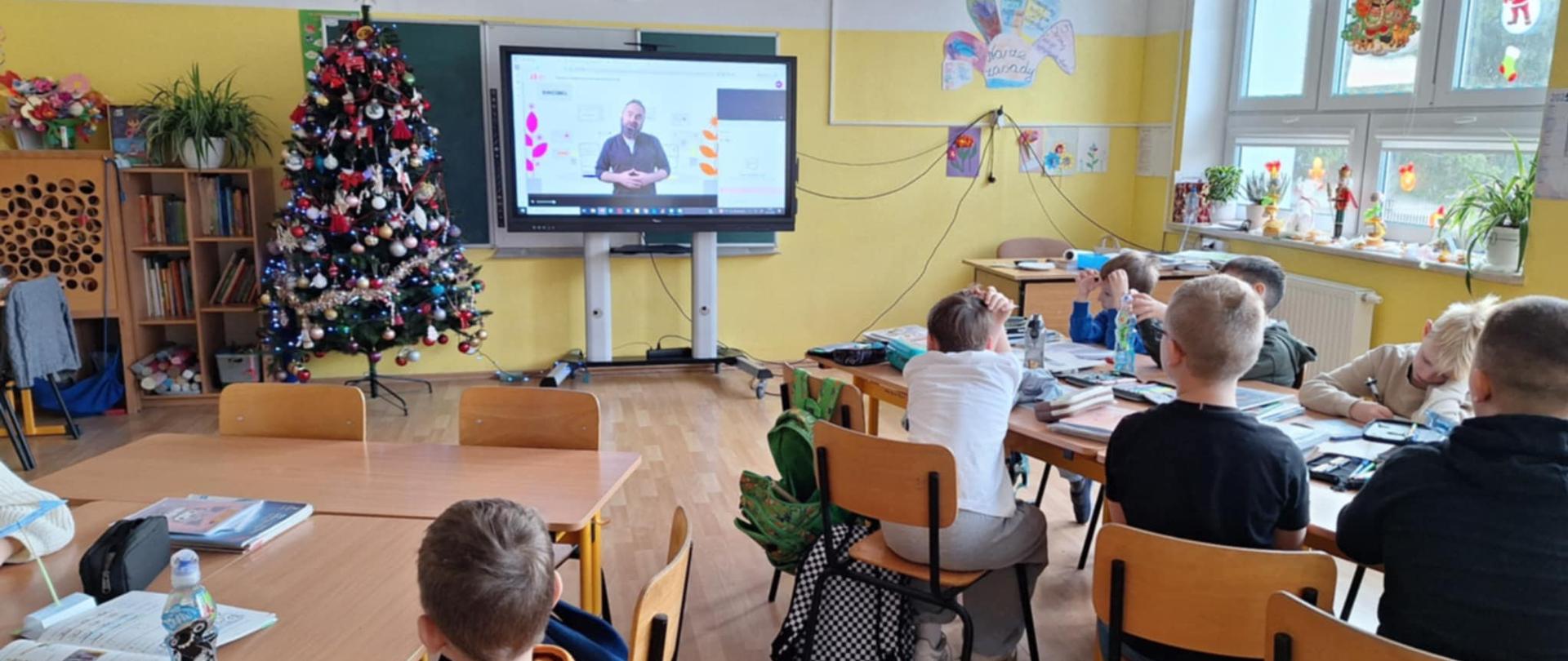 Projekt „Sieciaki” - Niebezpieczne kontakty online