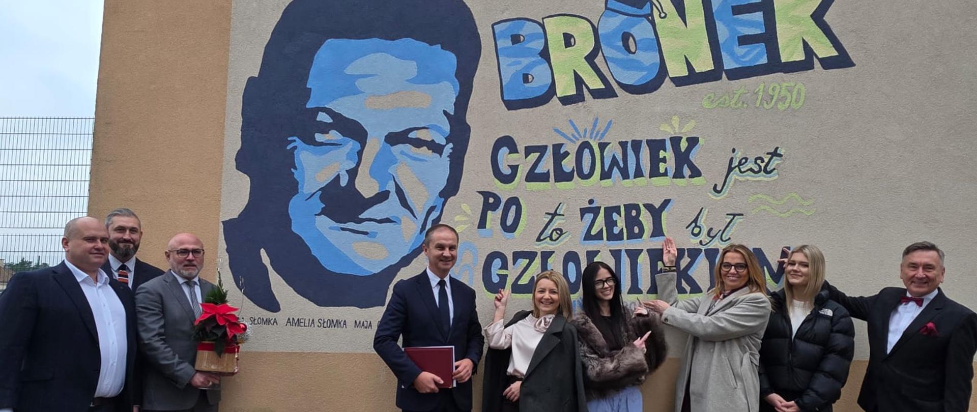  Liceum Ogólnokształcące Nr III im. Władysława Broniewskiego świętuje jubileusz!