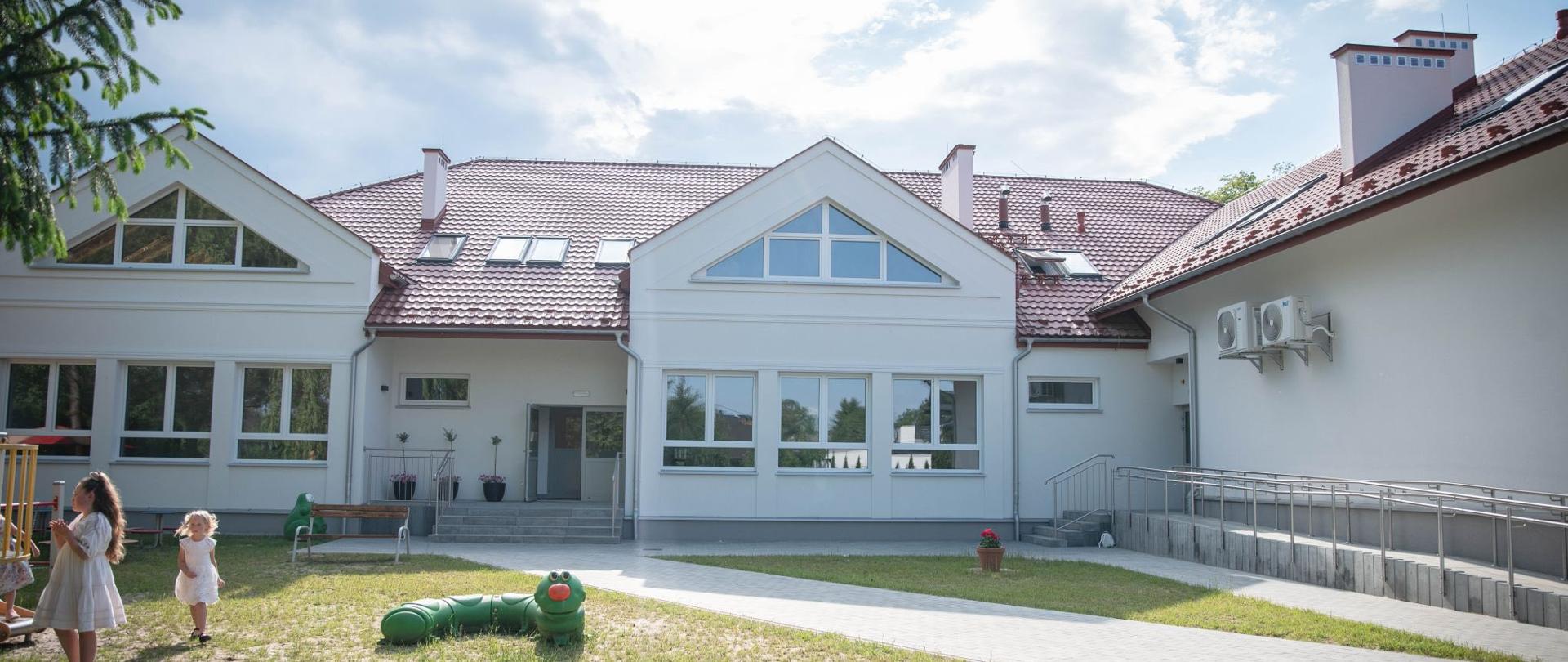 budynek nowej szkoły 