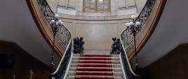Pałac Kawalera wnętrze schody