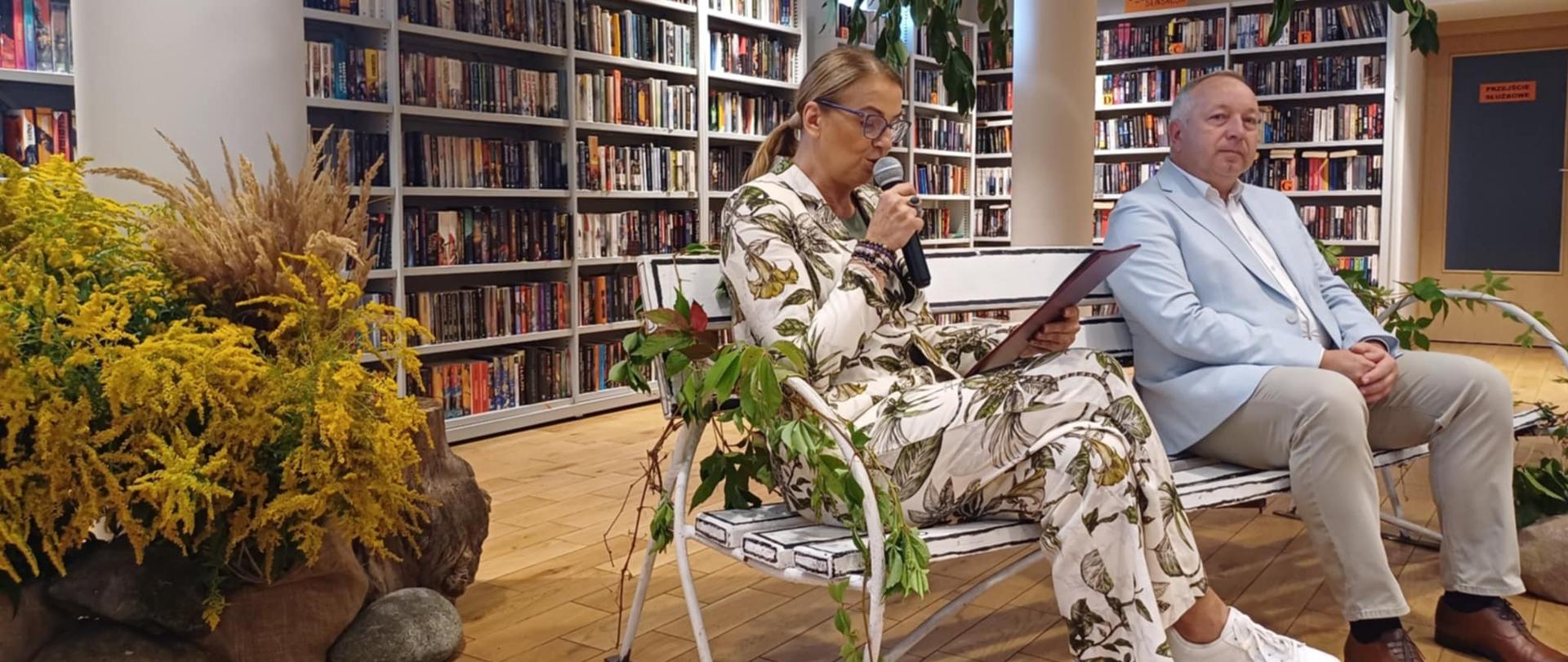 Narodowe Czytanie 2025 w Miejskiej Bibliotece Publicznej w Ostrowcu Świętokrzyskim