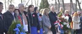 Delegacje z Ukrainy, Radni Powiatu Siedleckiego, Klub Senior + przed Pomnikiem Zwycięstwa w Mokobodach