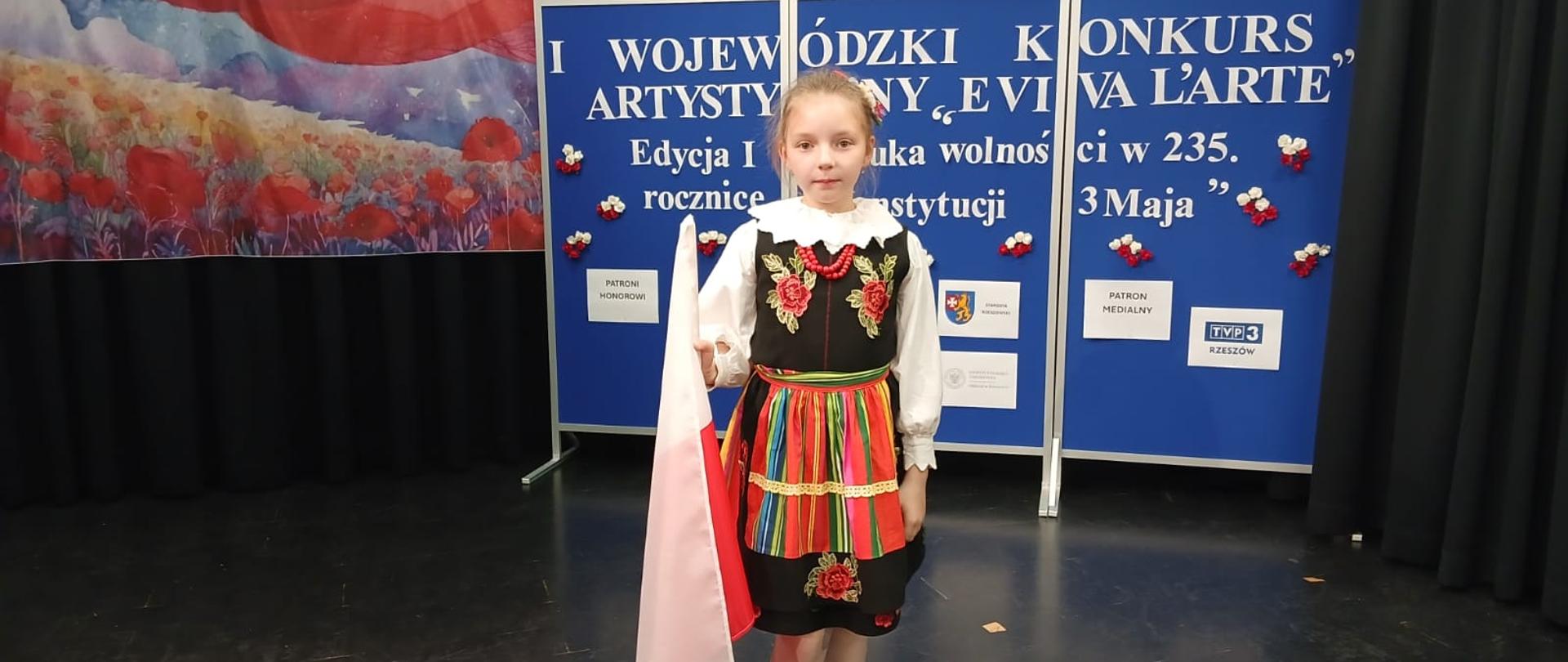 Laureatka konkursu - uczennica klasy 3 A