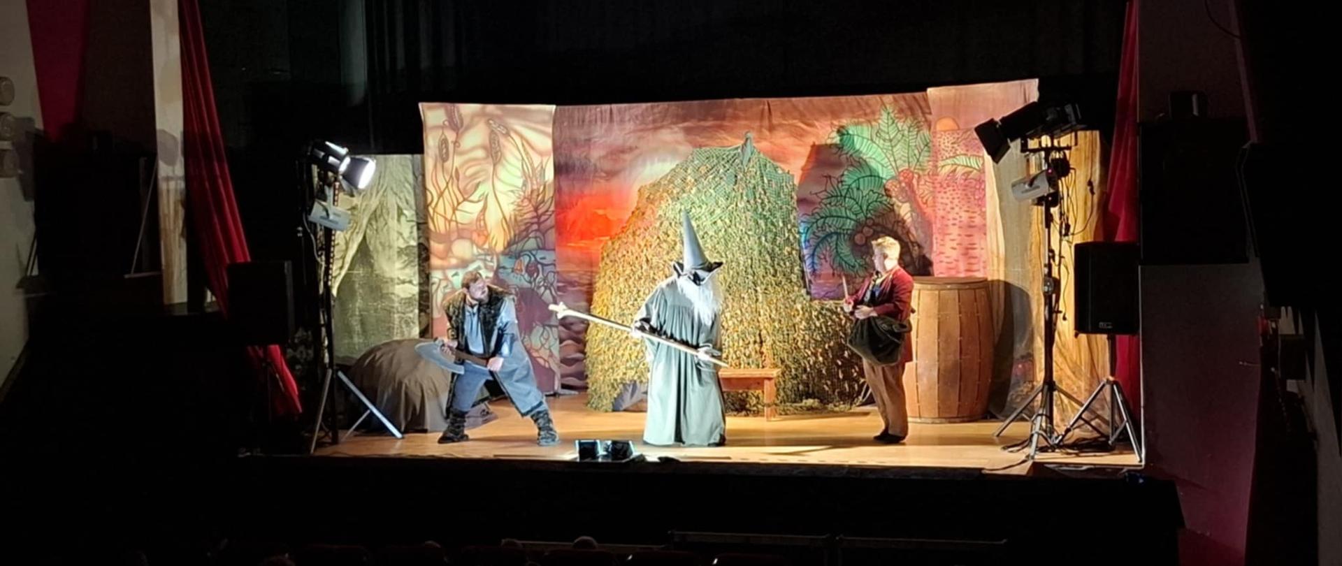 ,,Hobbit'' w teatrze