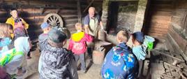 Prezentacja w skansenie