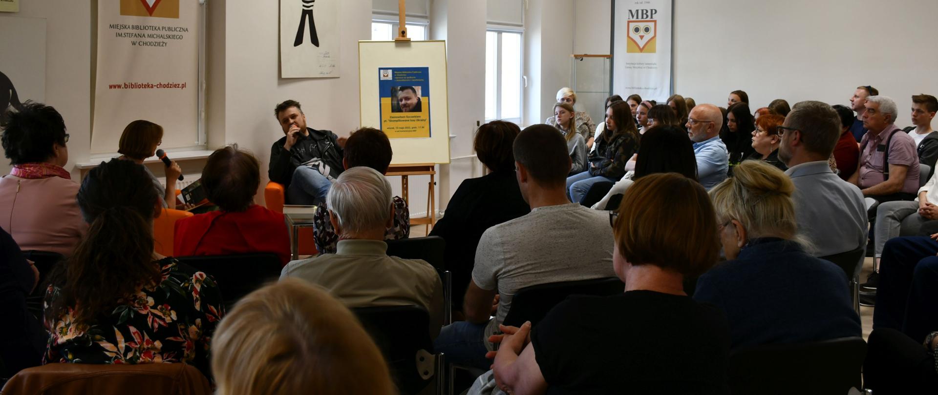  Ziemowit Szczerek – pisarz, publicysta, autor książek o Ukrainie z uczestnikami spotkania