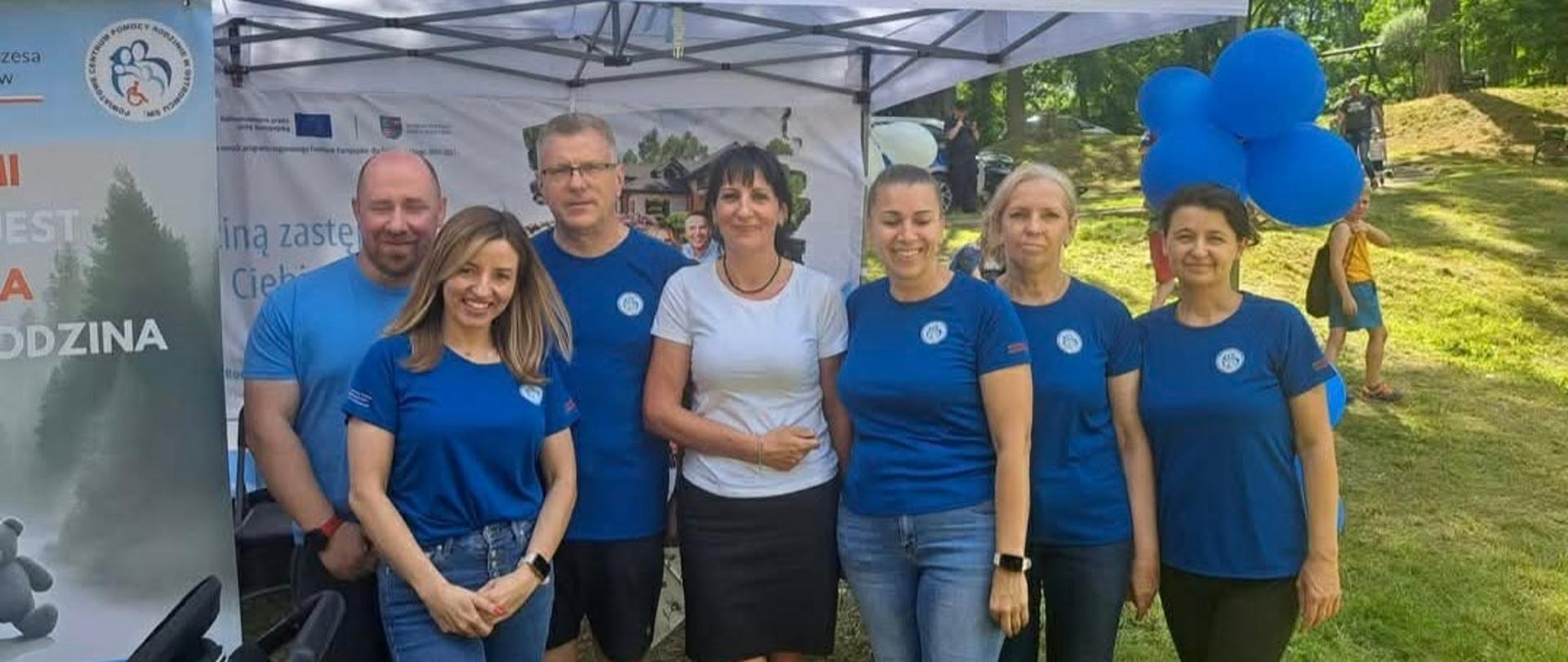 Powiatowe Centrum Pomocy Rodzinie w Ostrowcu Św. partnerem Rodzinnego Dnia Sportu na Osiedlu Kuźnia