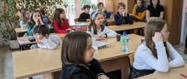 Uczestnicy konkursu oczekują na ogłoszenie wyników