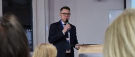 Przy głosie dr Tomasz Musiuk
