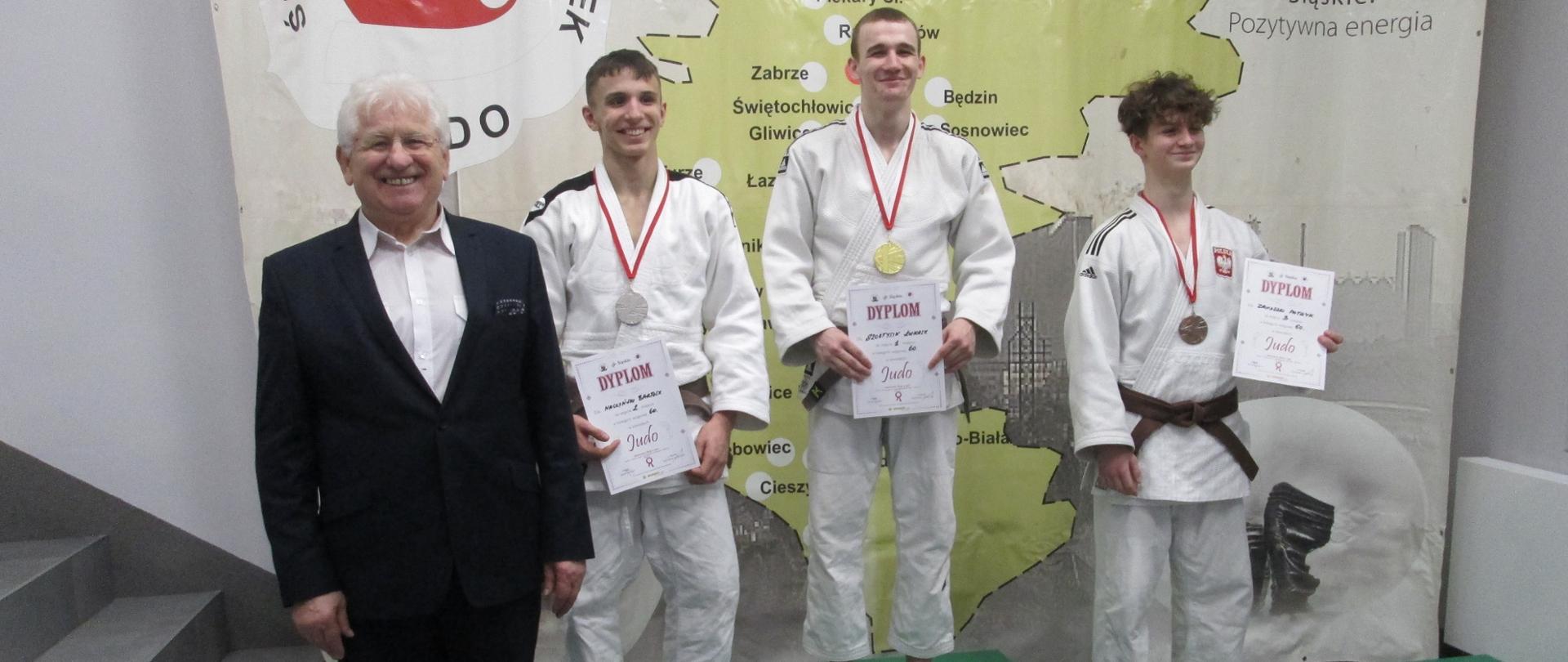 Łukasz Szołtysik na najwyższym stopniu podium