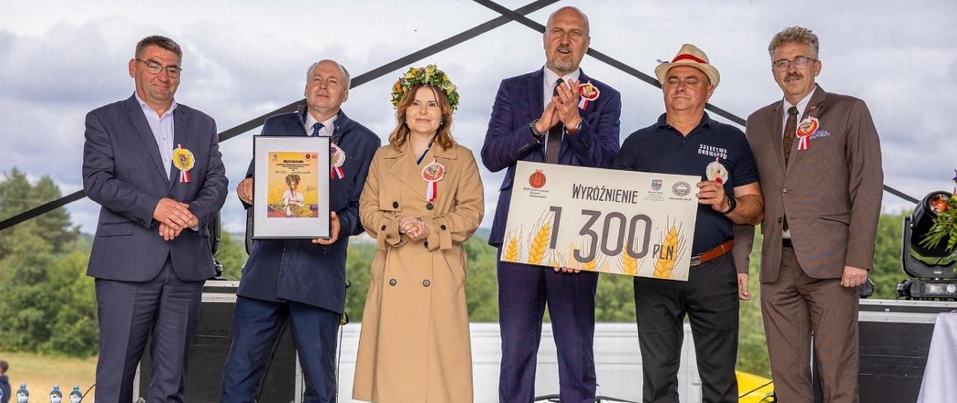 Wyróżnienie powiatu koneckiego na Dożynkach Wojewódzkich
