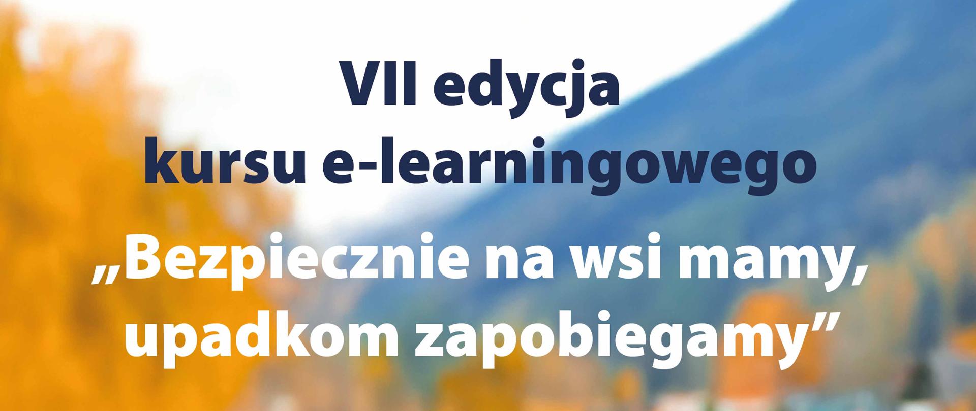 Plakat kampanii Kasy Rolniczego Ubezpieczenia Społecznego pt. „Bezpieczny Rolnik, Bezpieczna Wieś”. Hasło: „VII edycja kursu e-learningowego – Bezpiecznie na wsi mamy, upadkom zapobiegamy”. Na zdjęciu uśmiechnięte dziecko w kolorowej kurtce i kasku jedzie hulajnogą po chodniku. Informacja: „Wygraj jedną ze 100 hulajnóg – zgłoś się do 5 listopada 2025 r.”. Na dole znajduje się logo partnera, adres strony www.gov.pl/krus
oraz kod QR.