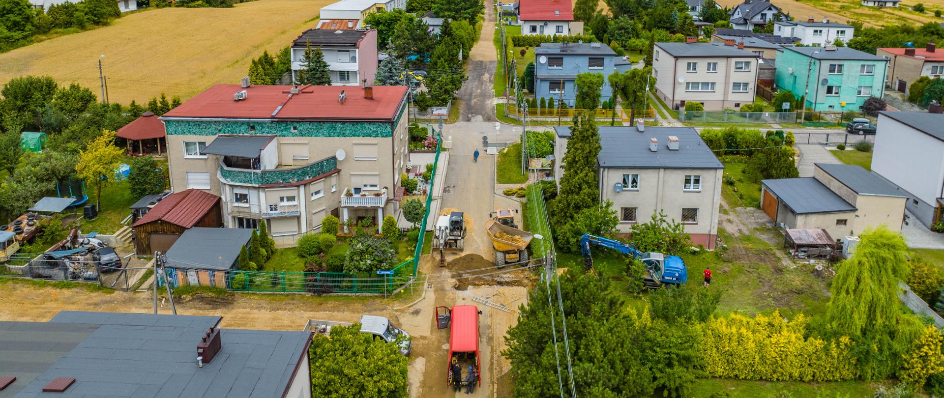 Świerklaniec ul. Miarki - zdjęcie lotnicze, prace budowy kanalizacji